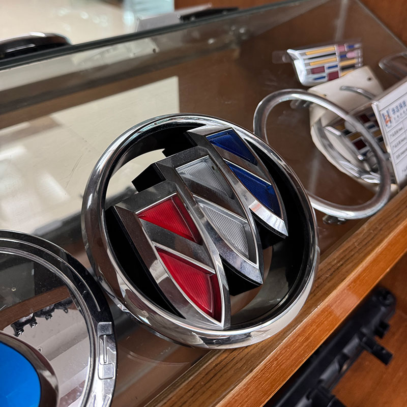 plastic automotive parts