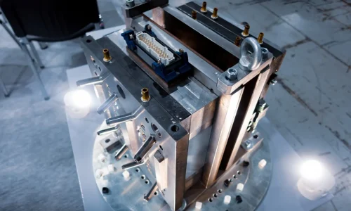 Difference Between Injection Molding and Die Casting: Understanding the Key Differences